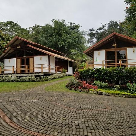 Cielo Verde Lodge Mashpi Екстериор снимка